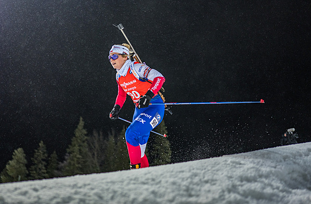Biatlon ONLINE: Sprint bez Davidové, z Češek je nejlepší Vinklárková