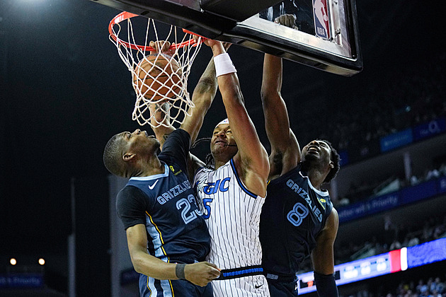 Odplata za Berlín. Memphis se s Evropou loučil vítězně, v Londýně se blýskl Morant