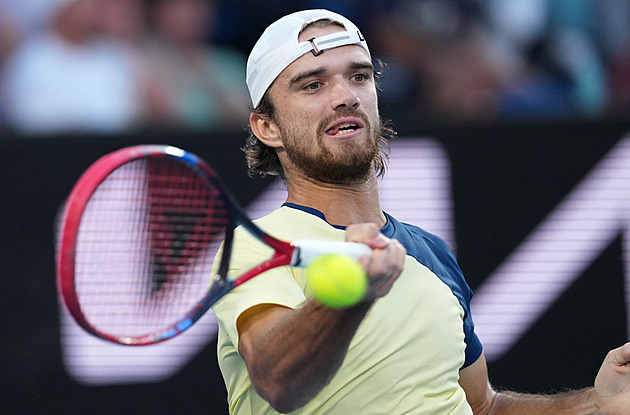 Australian Open ONLINE: Macháč vede 2:0, Menšík i Kopřiva zvládli pátý set