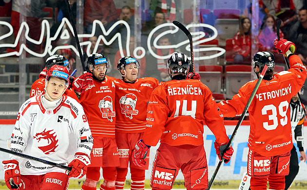 Olomoučtí hokejisté se dvakrát radovali z vítězství. A... nevyhráli!