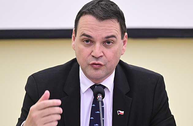 Zemím se má pomáhat, aby byly soběstačné, vysvětloval Macinka v OSN